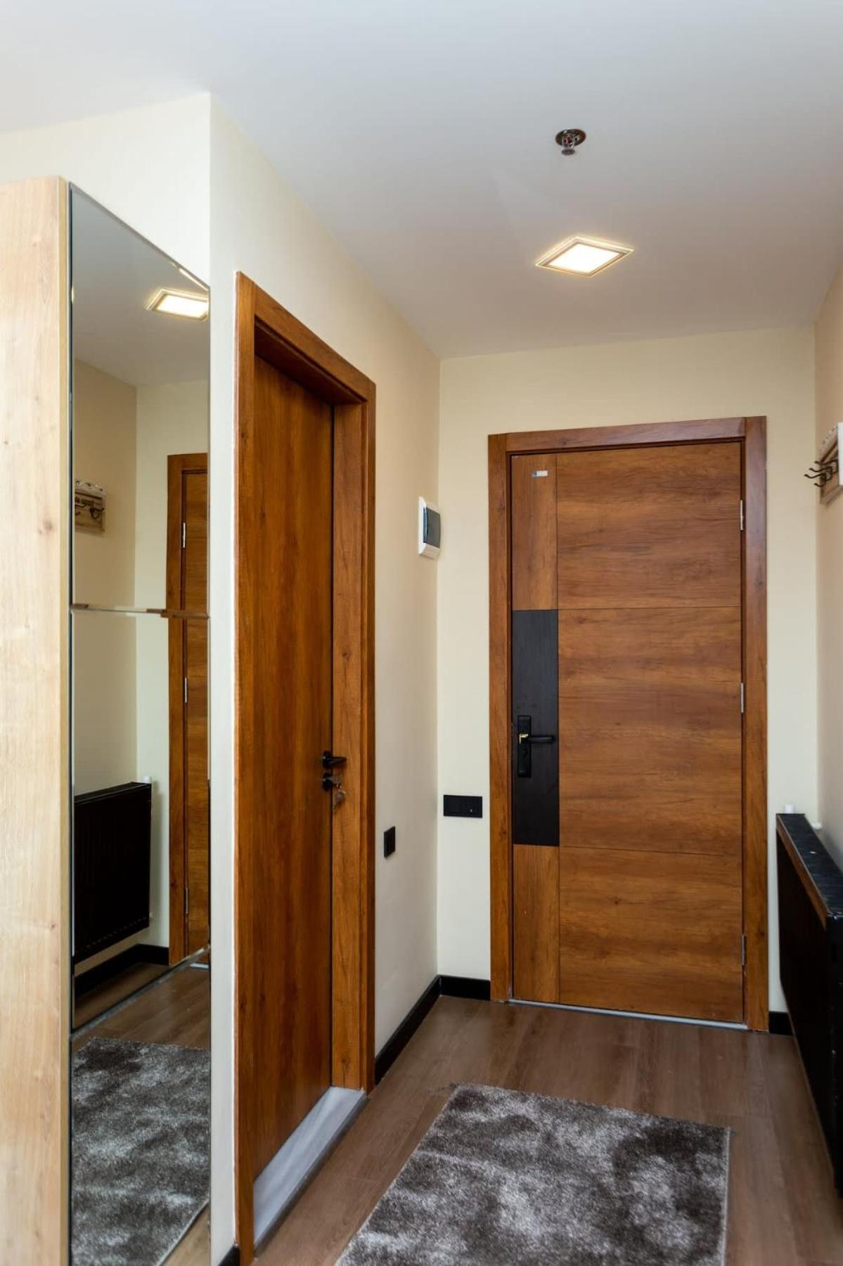 Apartment In Marshall Project